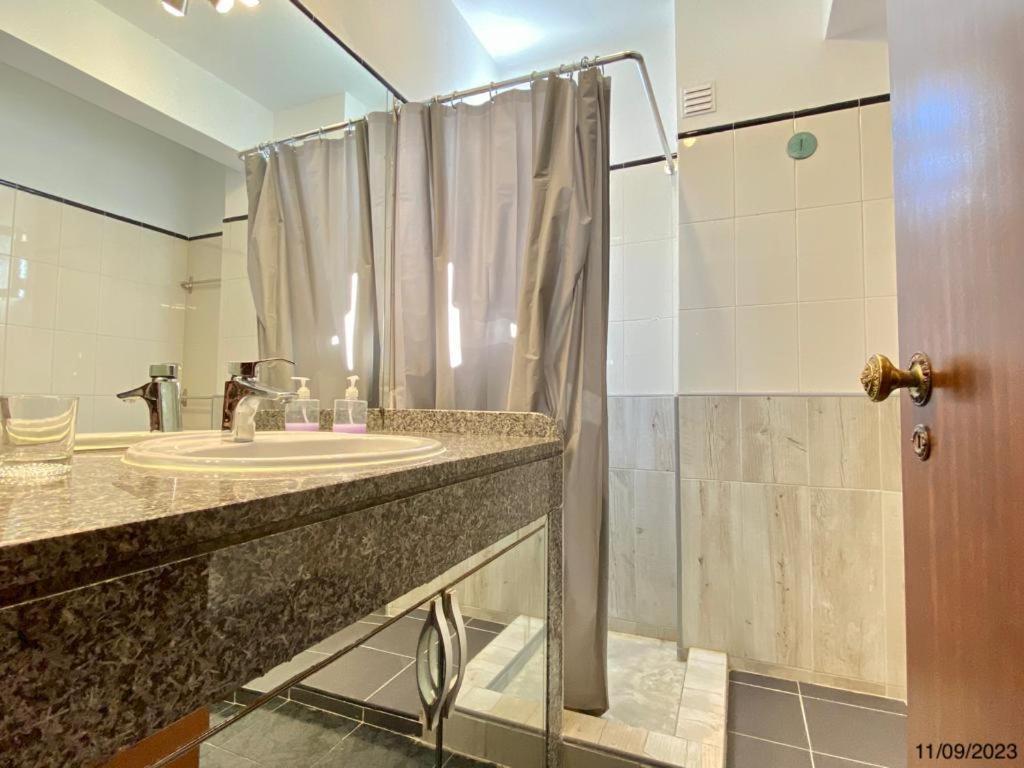 Blife Anya Private Rooms Фару Екстер'єр фото