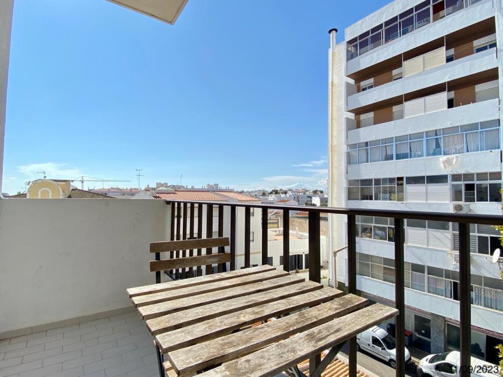 Blife Anya Private Rooms Фару Екстер'єр фото